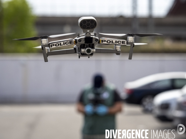 Surveillance du confinement par drone