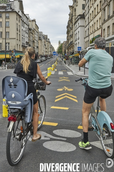 Nouvelles pistes cyclables temporaires , Paris  en confinement 8 mai