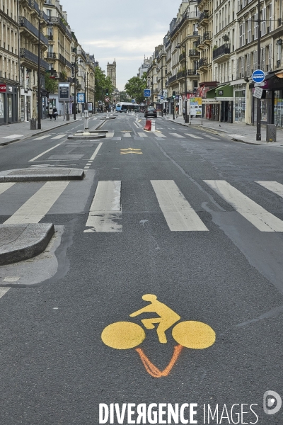 Nouvelles pistes cyclables temporaires , Paris  en confinement 8 mai