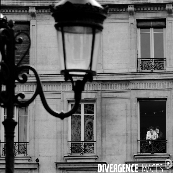 Les Parisiens durant le confinement pendant le Coronavirus Covid -19. J+54   Confined Parisians living during the Coronavirus Covid-19.  D+54