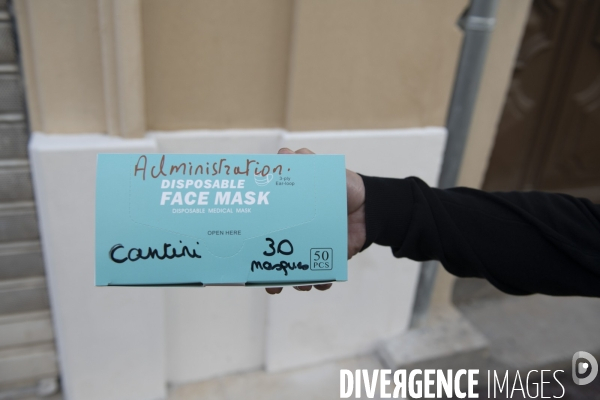 Distribution de masques gratuits aux marseillais