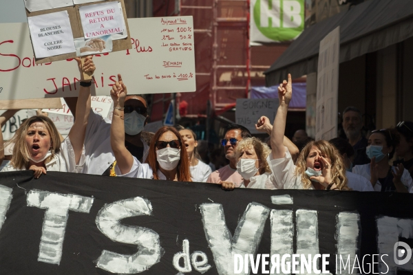 Mobilisation en défense du service public de la santé à Marseille