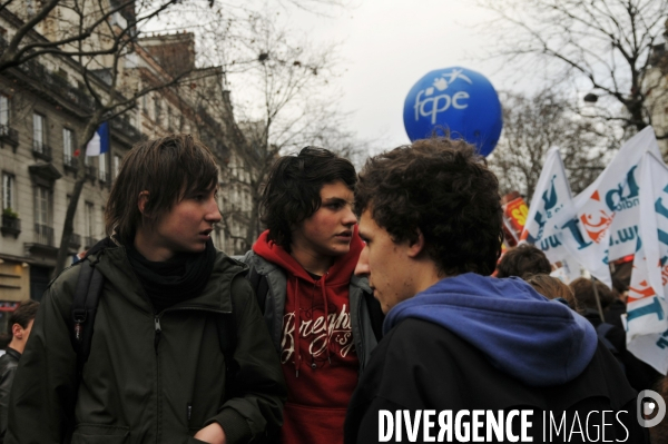 Manifestation pour la défense du service public dans l éducation, Paris