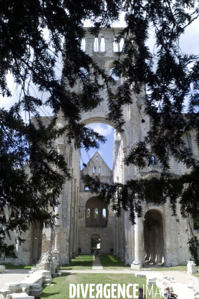 Abbaye Saint-Pierre de Jumièges