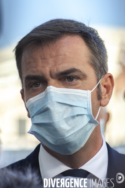 Olivier Véran, ministre des Solidarités et de la Santé à Marseille
