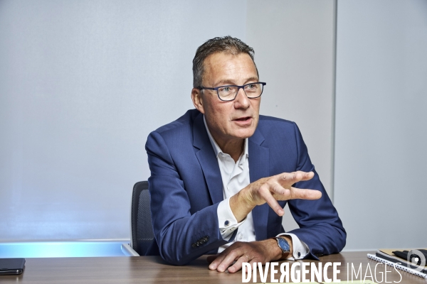 Jean -Denis Deweine. Directeur Général (CEO) chez Auchan Retail France