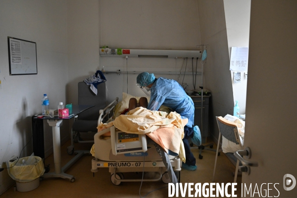 COVID 19 - Hôpital TENON - Service Maladies Infectieuses et Tropicales -