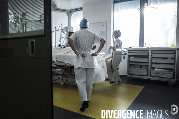 Service réanimation du Centre Hospitalier d Argenteuil.