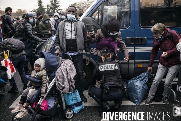 Evacuation du camp de migrants et refugies de saint-denis.