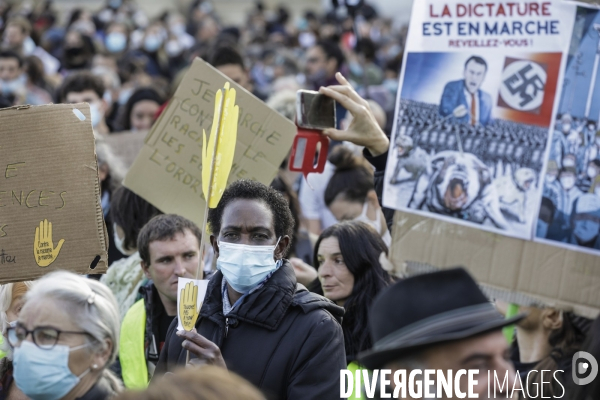 Manifestation à BORDEAUX contre l article 24 et la loi de Sécurité globale.
