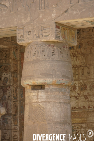 Temple medinet habou,egypte