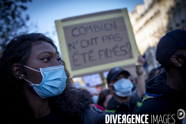 Manifestation contre la loi  Sécurité globale  et son article 24 entre République et Bastille à Paris