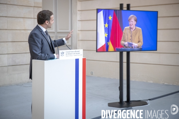 Macron et Merkel : conseil de défense franco-allemand