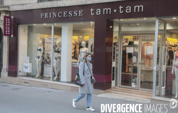 Princesse tam-tam et comptoir des cotonniers en restructuration