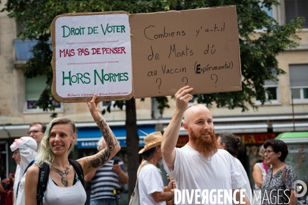 Genève - Manifestation contre le Passe Sanitaire