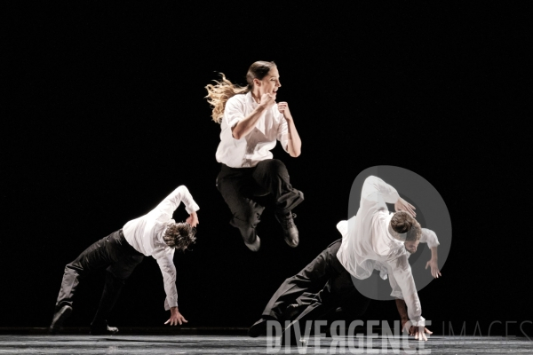 Die Grosse Fuge / Anne Teresa De Keersmaeker / Ballet de l Opéra de Lyon