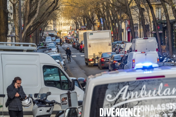 Embouteillages - Paris 18