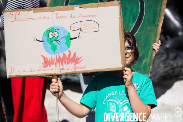 Grève mondiale pour le climat - Marche de jeunes à Paris