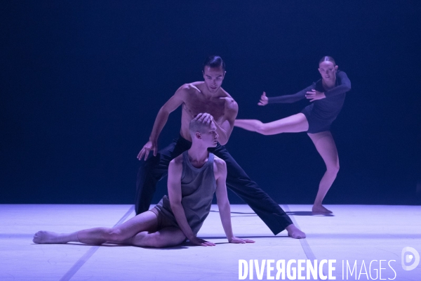 Ab (intra) de Rafael Bonachela - Sydney Dance Company
