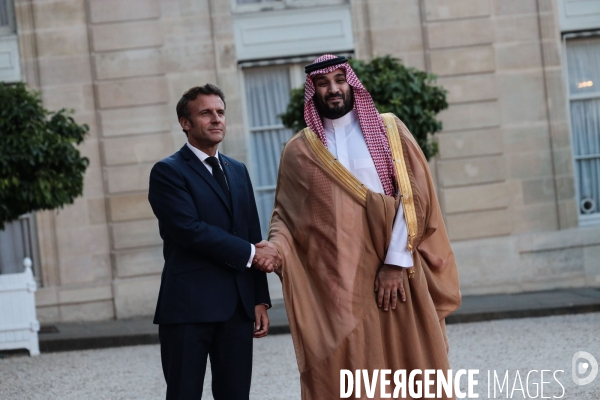 Mohammed Ben Salman prince  héritier d Arabie Saoudite reçu par Emmanuel Macron