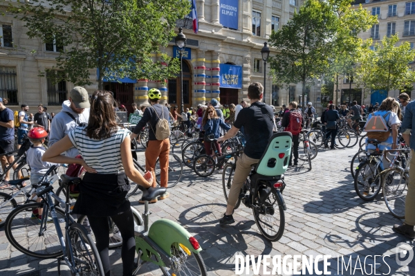 Paris Respire. Journée sans voiture 2022 à Paris
