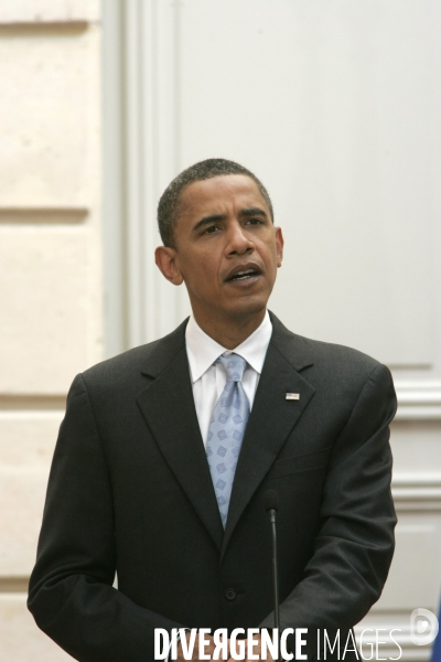 Barak Obama, candidat démocrate à l élection présidentielle américaine reçu à l Elysée par Nicolas sarkozy