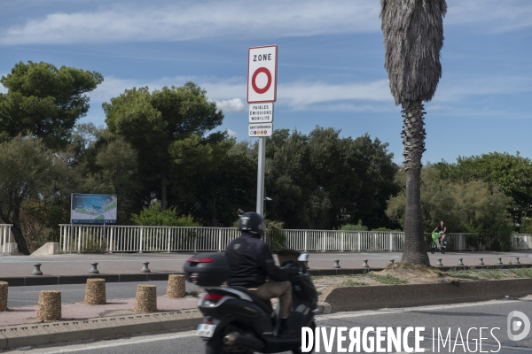 Panneaux de Zone à Faibles Emissions mobilité à Marseille