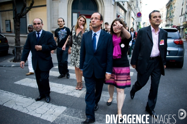 Franç§ois Hollande en campagne dans les rues de Vincennes