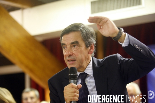 Déplacement de françois FILLON en Seine-Saint-Denis dans le cadre de la campagne pour la présidence de l UMP