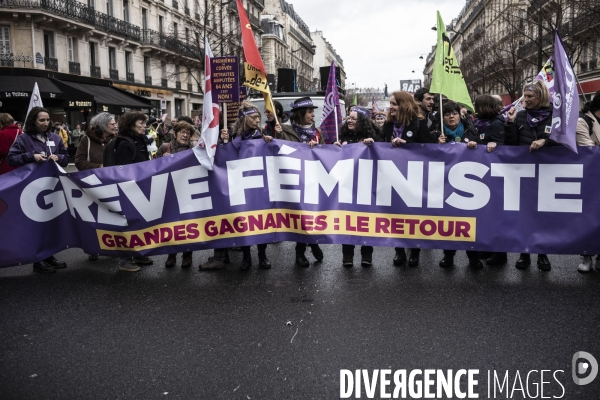 Manifestation à l appel des organisations féministes