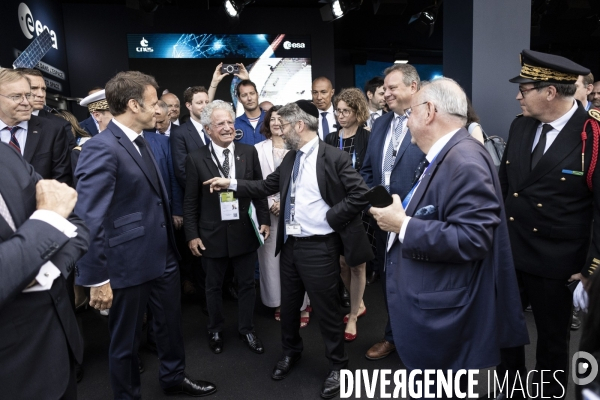 Emmanuel Macron inaugure la 54ème édition du Salon du  Bourget