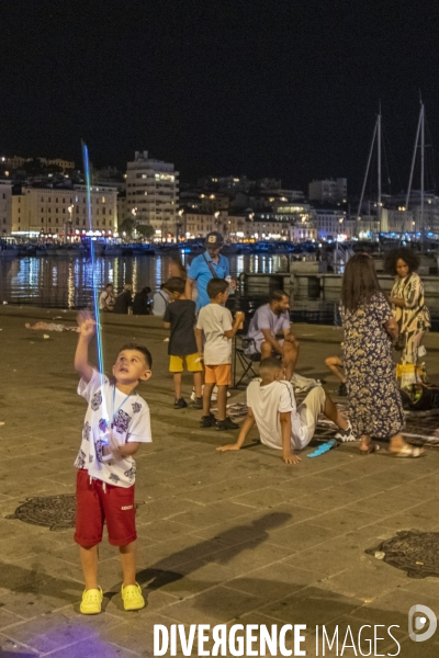 Feux d artifices du 14 juillet à Marseille