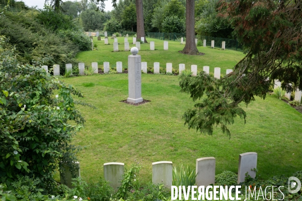 Saint-Symphorien military cemetery - Cimetiere militaire de Saint-Symphorien