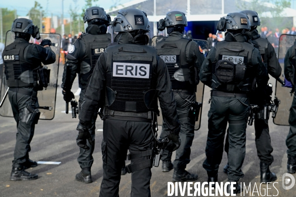 Équipes régionales d’intervention et de sécurité de l’administration pénitentiaire (ÉRIS)