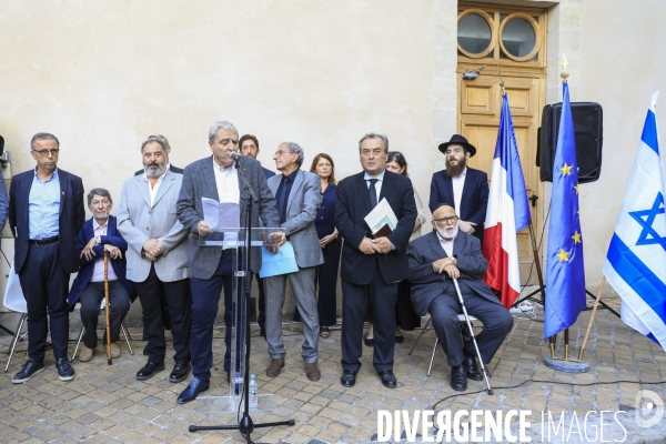 Rassemblement devant la grande Synagogue de Bordeaux après les attaques du Hamas en Israël.
