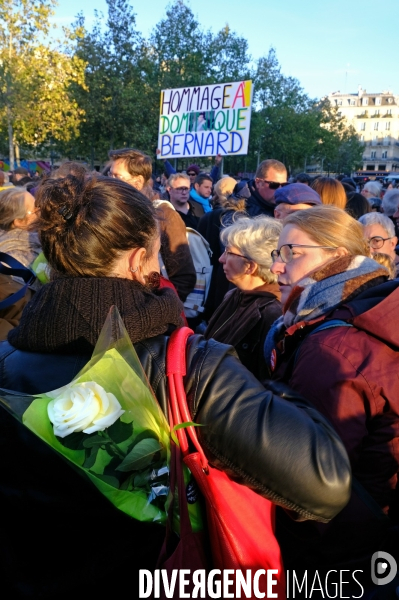 Place de la République, hommage au professeur assassiné, Dominique Bernard,