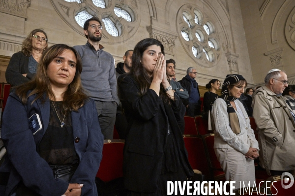 Rassemblement pour les otages israéliens du hamas à la synagogue de la Victoire