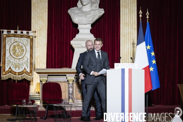 Emmanuel Macron au Grand Orient de France