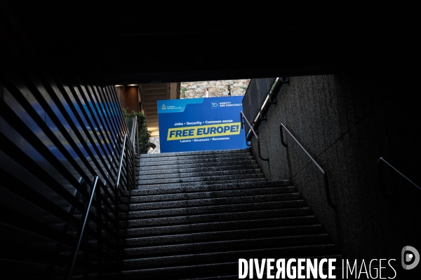 Free europe -  les chefs de partis d extreme droite a florence