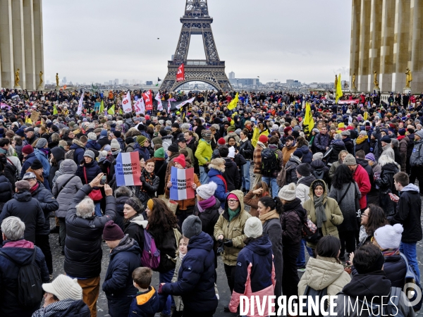 Manifestation contre la loi immigration Paris