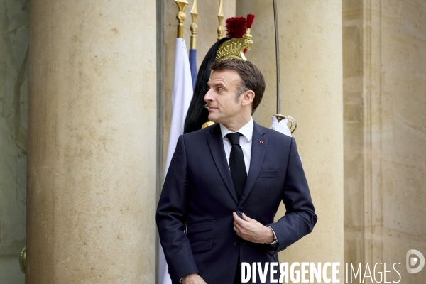 Emmanuel Macron ,PR,  reçoit le Roi Abdallah II de Jordanie