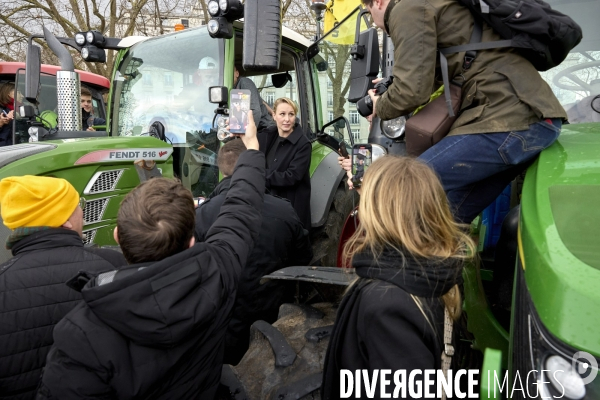 Manifestation Tracteurs coordination rurale Paris