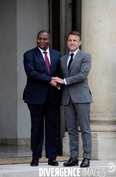 Emmanuel Macron reçoit le Président de la République centrafricaine Faustin Archange TOUADERA