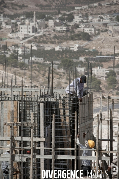 Contruction sites in west bank jewish settlements - sites de construction dans les colonies juives de cisjordanie