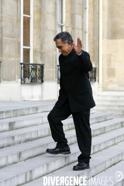 Nicolas sarkozy recoit le president de la polynesie francaise, oscar temaru.