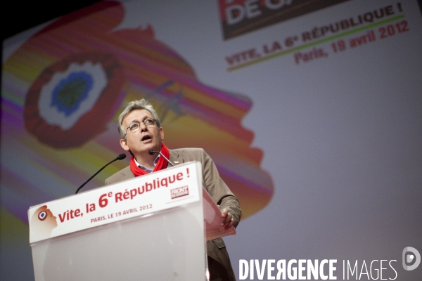 Paris : Dernier meeting de Jean-Luc Melenchon