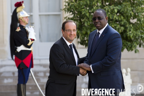Paris : Francois Hollande recoit Macky Sall.