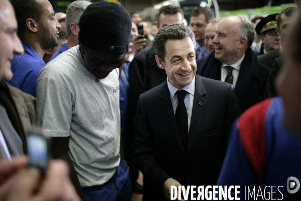 Nicolas Sarkozy et l AGV