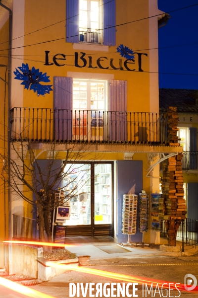 La librairie Le Bleuet, un labyrinthe chaleureux.