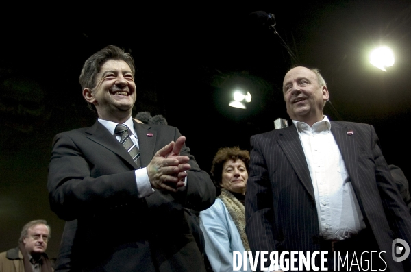 Jean-Luc Mélenchon lance son Parti de gauche.